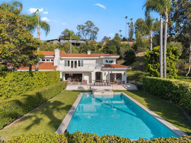 4540 Los Pinos, Rancho Santa Fe CA: https://media.crmls.org/mediaz/37e715b0-5983-4d08-8458-42e250e42c09.jpg