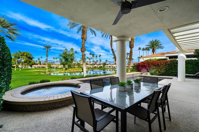 75720 Vista Del Rey, Indian Wells CA: https://media.crmls.org/mediaz/37e9322c-3ba9-48aa-a5a6-ff1b3f5ef966.jpg