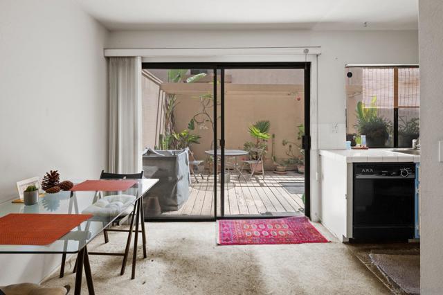 3252 Via Marin, La Jolla CA: https://media.crmls.org/mediaz/37e95dba-6288-439c-b564-96a5b3f0855f.jpg