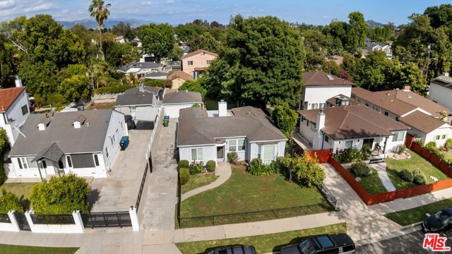 5018 Sunnyslope Avenue photo 6