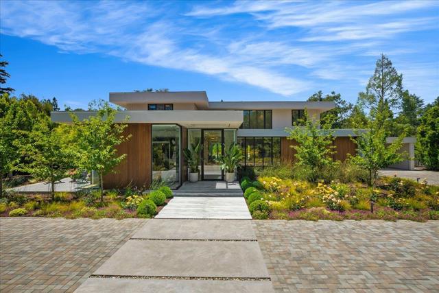 88 Tuscaloosa Avenue, Atherton CA: https://media.crmls.org/mediaz/37ee6485-7928-4c01-a777-a4189204e5e6.jpg