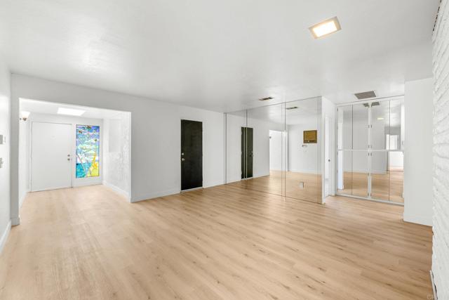 Image 2 of 23 For 1376 Ivy Street
