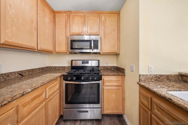 Image 9 of 28 For 1202 Donax 8