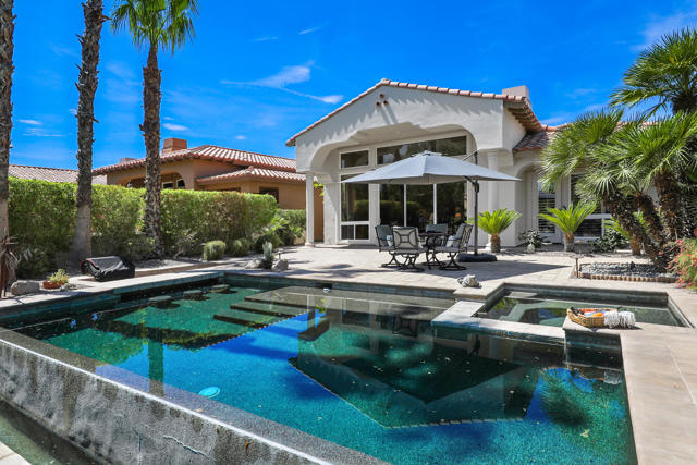 79840 Rancho La Quinta Drive, La Quinta CA: https://media.crmls.org/mediaz/37f078a7-bad0-4565-bcf1-03e06c3e8a06.jpg