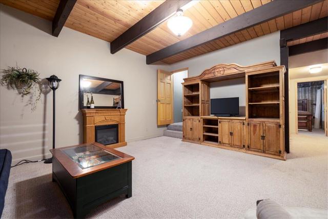 Image 39 of 58 For 21775 Vista Road