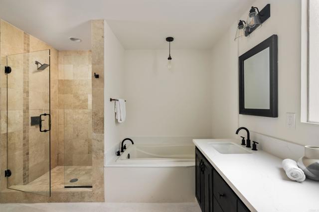 5918 Germaine Lane, La Jolla CA: https://media.crmls.org/mediaz/37f21401-e349-4506-86c9-d5c1579471f0.jpg