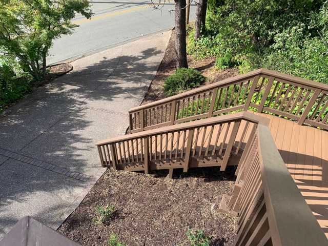 4515 Ewing Rd, Castro Valley CA: https://media.crmls.org/mediaz/37f260d1-a4f3-4c34-b029-e1b4230d1ebc.jpg