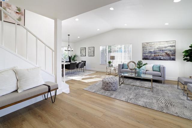4452 Alice Way, Union City CA: https://media.crmls.org/mediaz/37f32117-5b74-40b3-b03c-623c33576660.jpg