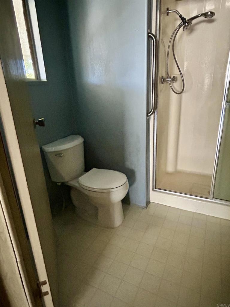 2280 Valley Pkwy - photo 20