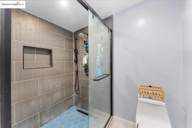 2016 104th AVE, Oakland CA: https://media.crmls.org/mediaz/37f56a7f-77e2-43f0-816d-892190a47907.jpg