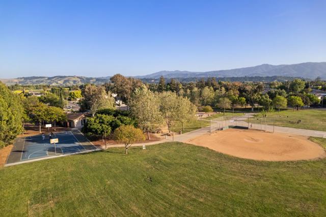 433 Hyde Park Drive, San Jose CA: https://media.crmls.org/mediaz/37f72faa-91d3-467d-abb0-433c3a193489.jpg