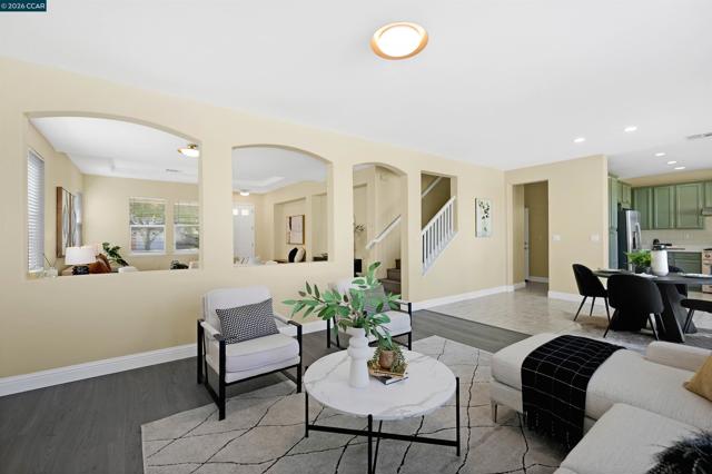 Image 16 of 60 For 1012 Salt Spray Ter