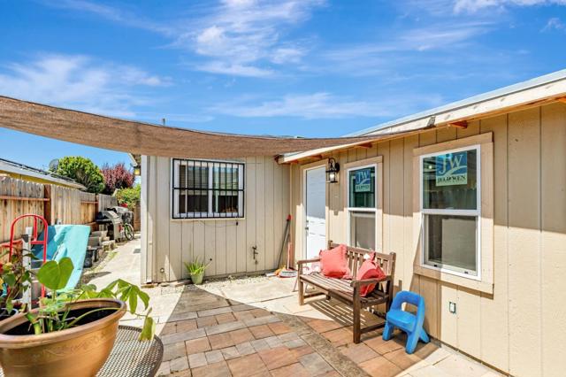 8180 Forest Street, Gilroy CA: https://media.crmls.org/mediaz/37f8f1ce-e840-4dbc-99dd-df462ff58d00.jpg