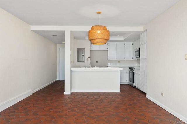 Detail Gallery Image 11 of 45 For 1200 Harbor Dr 16b,  Oceanside,  CA 92054 - 2 Beds | 2 Baths