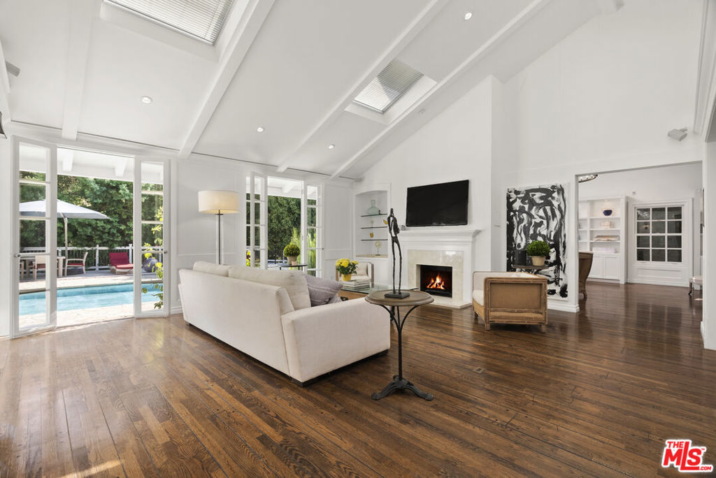 2761 Hutton Drive — image 1