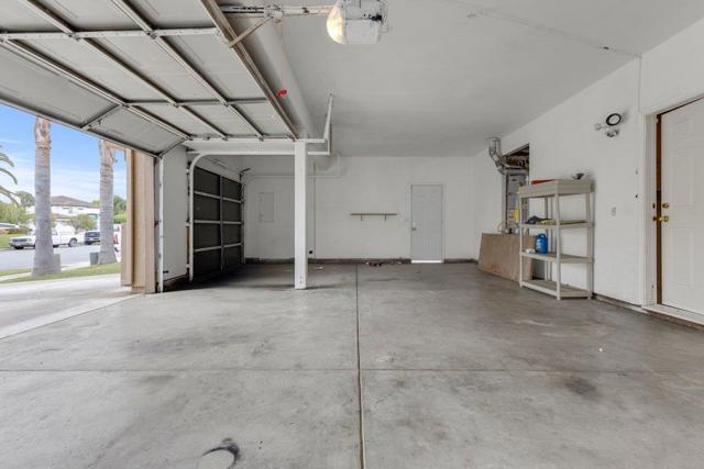 1033 Lewis Street, Salinas CA: https://media.crmls.org/mediaz/37f9fa69-9f3e-4430-9940-cfc3505da51f.jpg