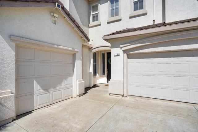 1101 Freedom Drive, Hollister CA: https://media.crmls.org/mediaz/37fa5292-39d0-47f1-aed0-4c3f4555f285.jpg