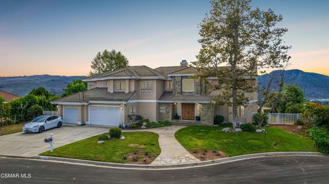 11300 Highridge Court, Camarillo CA: https://media.crmls.org/mediaz/37fa53c6-fe1c-4d76-a237-92f48e47bcd2.jpg