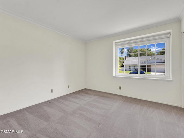 121 Ensenada Avenue, Newbury Park CA: https://media.crmls.org/mediaz/37fab899-082d-4c18-806a-ad0b9fdda6bb.jpg
