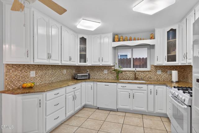 Detail Gallery Image 32 of 76 For 236 E Bay Bld, Port Hueneme,  CA 93041 - 2 Beds | 2 Baths