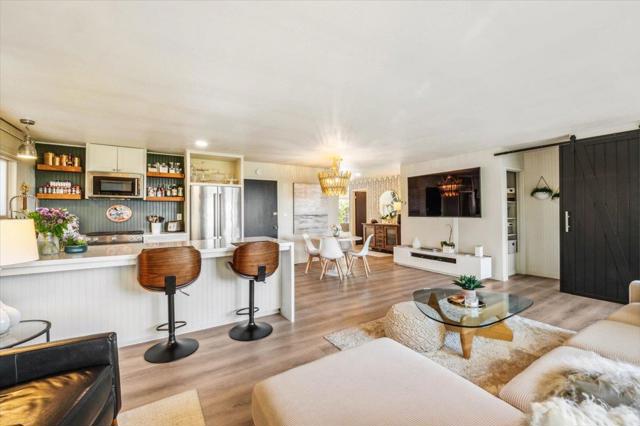 630 Terry Street, Monterey CA: https://media.crmls.org/mediaz/37fdad54-3a4c-4de6-8335-eece04f97c46.jpg