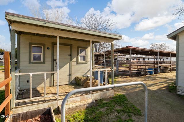 Detail Gallery Image 17 of 46 For 301 Sycamore Dr, Bakersfield,  CA 93308 - – Beds | – Baths