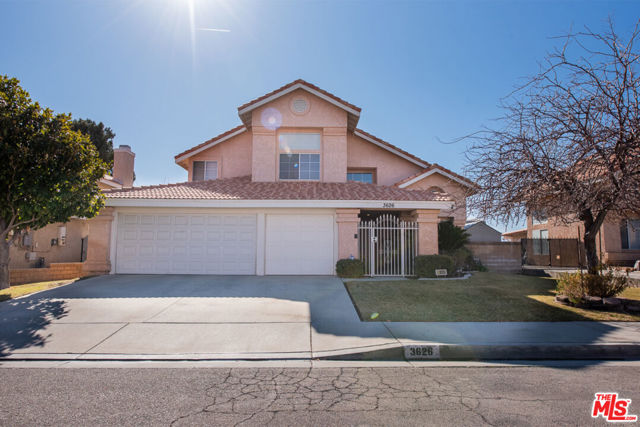 3626 W Avenue J2, Lancaster CA: https://media.crmls.org/mediaz/37fdec00-426f-4dee-bc3c-97853acfa944.jpg