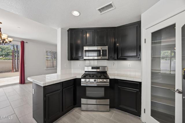 Detail Gallery Image 12 of 38 For 5331 Davidson Dr, Oxnard,  CA 93033 - 3 Beds | 2/1 Baths