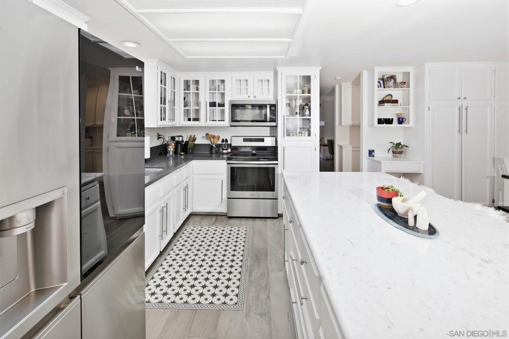12027 Rue Des Amis - photo 18