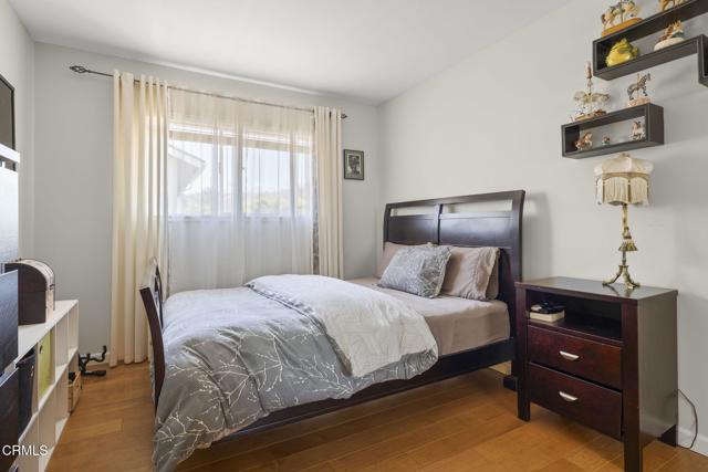 Detail Gallery Image 27 of 37 For 124 Reddington Ct, Camarillo,  CA 93010 - 4 Beds | 2/1 Baths