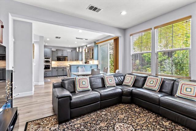 280 Wildhorse Court, San Jose CA: https://media.crmls.org/mediaz/380052cd-0ce4-4c4f-85b7-11567279978c.jpg
