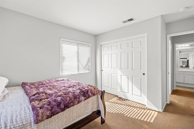 5954 Vista Santa Catarina, San Diego CA: https://media.crmls.org/mediaz/3800cff4-c661-4269-a23a-2d7f2cd7dee5.jpg