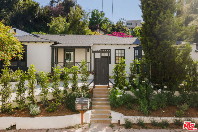 2125 Ames Street, Los Angeles, California 90027, 3 Bedrooms Bedrooms, ,2 BathroomsBathrooms,Single Family Residence,For Sale,Ames,24401863