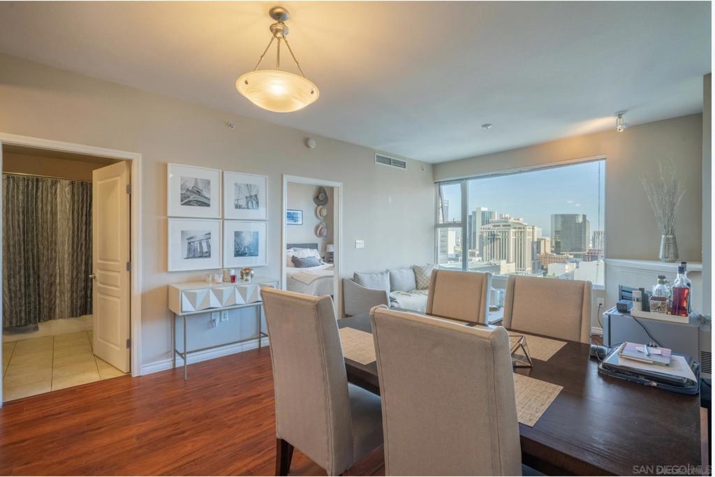 300 Beech St - photo 4