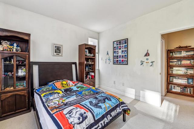36 Pointe View Place, South San Francisco CA: https://media.crmls.org/mediaz/3802bce7-b535-422d-91b6-8689839a258e.jpg