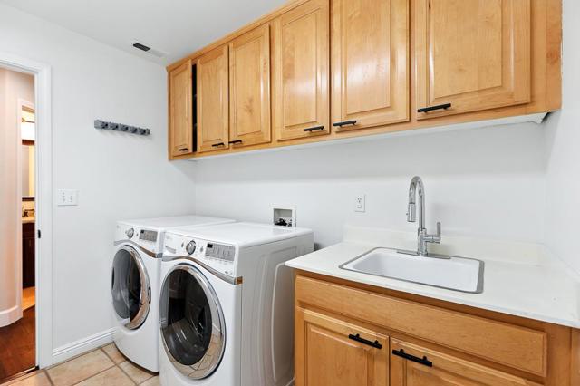 5828 Newgate Court, San Jose CA: https://media.crmls.org/mediaz/380364e0-a170-4399-ae86-c0f240979be9.jpg