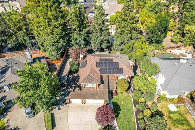 311 Andros Dr, San Ramon CA: https://media.crmls.org/mediaz/3803c044-d01f-4192-a973-bfa5c80a89f5.jpg