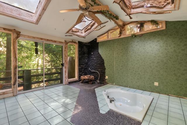 9609 E Zayante Road, Felton CA: https://media.crmls.org/mediaz/38068e9f-0eb9-4baf-b121-cb9272b03634.jpg