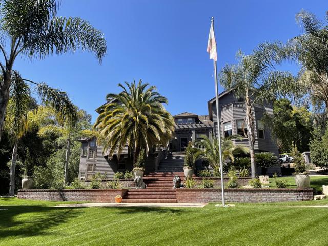 18490 Withey Road, Monte Sereno CA: https://media.crmls.org/mediaz/38077fbb-61f7-431b-a24c-9b8b8ecb9a8a.jpg