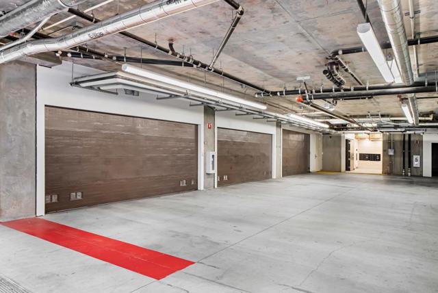 2358 Velocity, Fremont CA: https://media.crmls.org/mediaz/38079914-4372-4dc3-92a9-70ca05568ac6.jpg