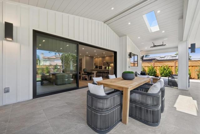 585 Cherry Avenue, Los Altos CA: https://media.crmls.org/mediaz/3808432b-cc3a-411d-8b74-9571ef67ddba.jpg