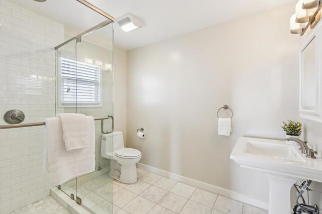 1524 Alturas Drive, Burlingame CA: https://media.crmls.org/mediaz/38087d1d-598b-4460-a69e-2ff6b1f1db93.jpg