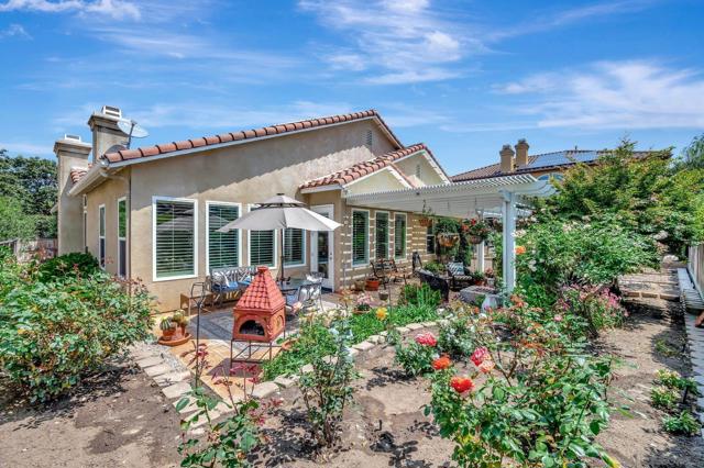 10659 Paseo Allegria Ave, San Diego CA: https://media.crmls.org/mediaz/3808c652-5327-4e26-a141-8b369e46aedc.jpg