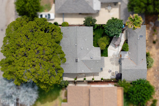 4543 Rockland Place, La Canada Flintridge CA: https://media.crmls.org/mediaz/380903c5-0855-4882-a5a3-80f6c949b68e.jpg