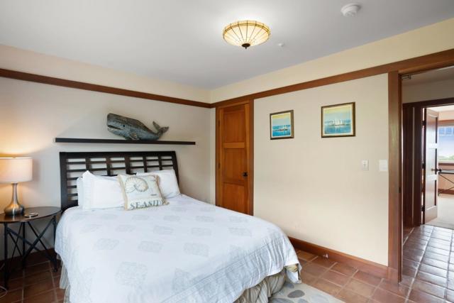 10 Maui Lane, Dillon Beach CA: https://media.crmls.org/mediaz/38090656-b4d1-4784-9fd3-d3af550a19bc.jpg