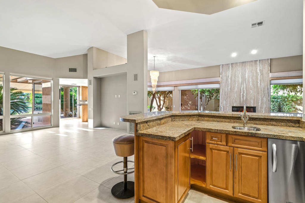 MLS #219136662DA image #13