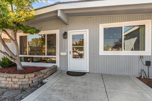 749 Borregas Avenue, Sunnyvale CA: https://media.crmls.org/mediaz/380ad2aa-539a-4c01-aa78-837764721cb3.jpg