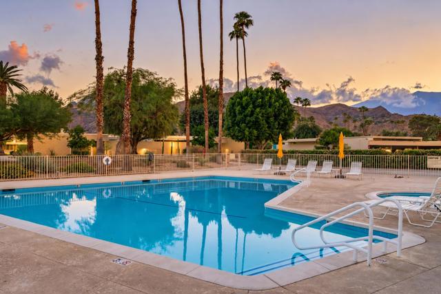 80 Lakeview Drive, Palm Springs, CA 92264