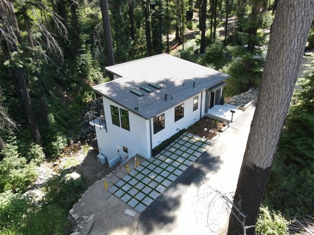 395 Boulder Brook Drive, Boulder Creek CA: https://media.crmls.org/mediaz/380cbca8-4b20-4858-89d9-f522c6b431d3.jpg