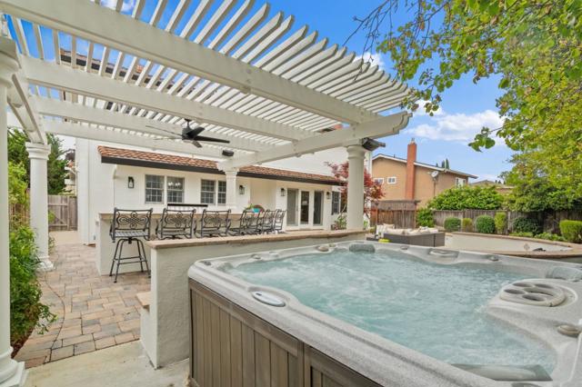 6852 Eldridge Drive, San Jose CA: https://media.crmls.org/mediaz/380d1b37-5e7f-4410-8973-f2ed8dbf05f2.jpg